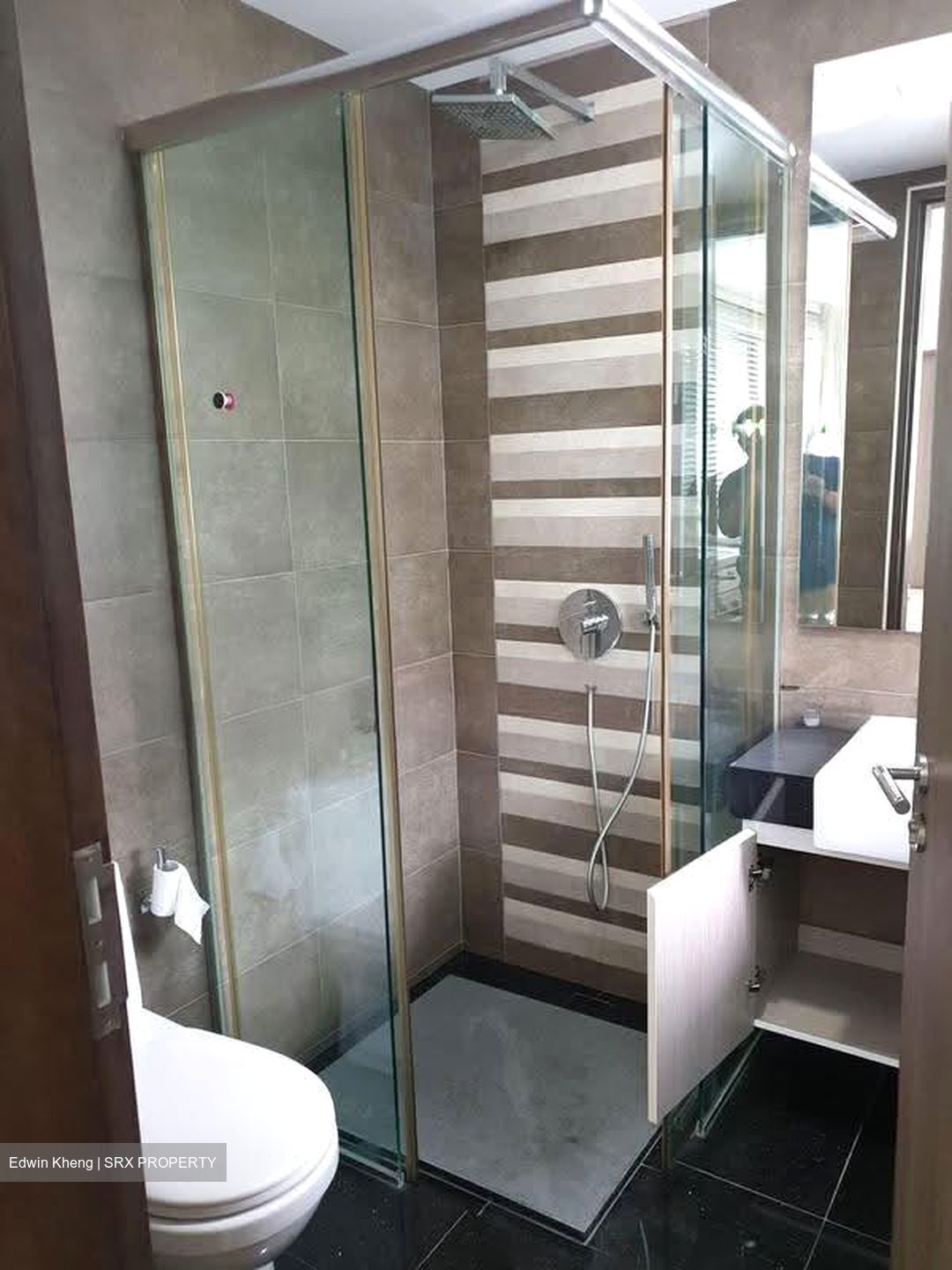 First Point Suites (D15), Apartment #635311431